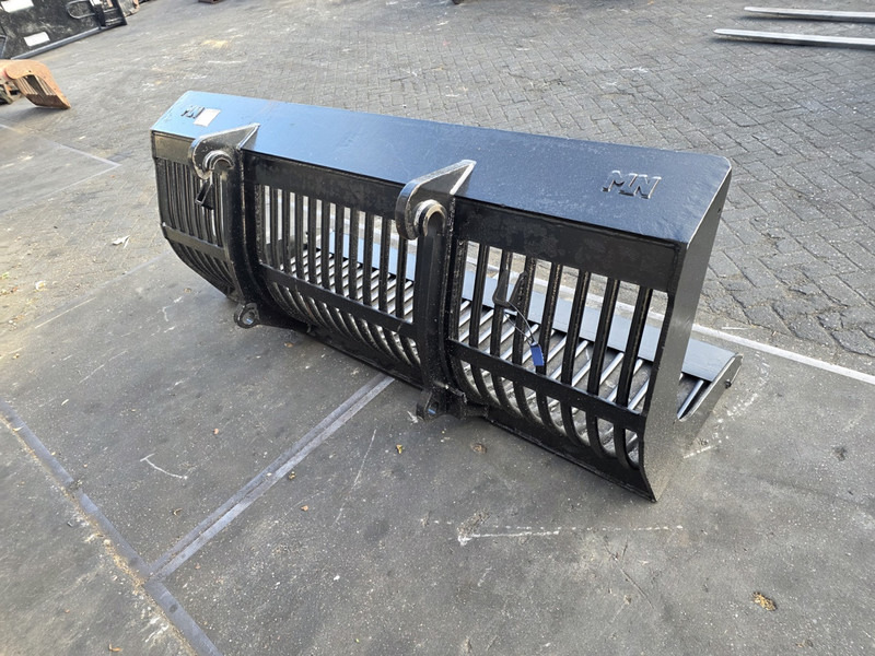 Puinbak volvo l40 shovelbak puinbak mat nielen puinbak riekbak volvo l40 - بكت - الآلات والماكينات الزراعية: صور 4 Puinbak volvo l40 shovelbak puinbak mat nielen puinbak riekbak volvo l40 - بكت - الآلات والماكينات الزراعية: صور 4