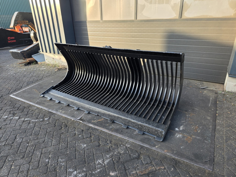 Puinbak volvo l60f l 70shovelbak volvo l60 wiellader bak volvo l60 l70 - بكت - آلات البناء: صور 2 Puinbak volvo l60f l 70shovelbak volvo l60 wiellader bak volvo l60 l70 - بكت - آلات البناء: صور 2