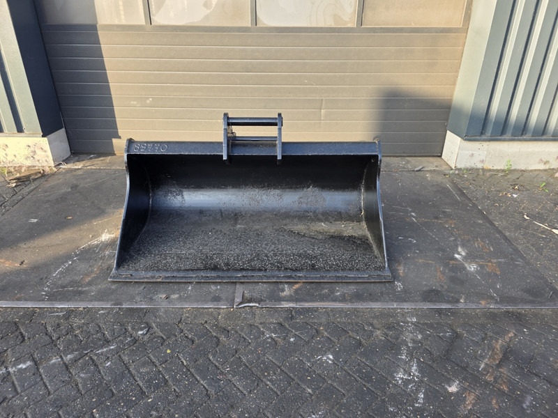 S60 slotenbak brede bak eurosteel s60 s 60 slotenbak - بكت - آلات البناء: صور 1 S60 slotenbak brede bak eurosteel s60 s 60 slotenbak - بكت - آلات البناء: صور 1