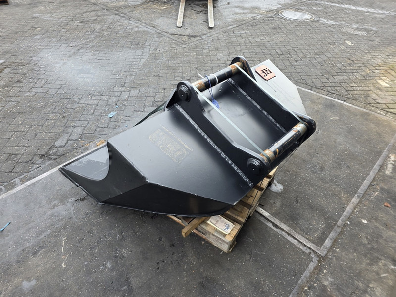 Slotenbak s70 bucket s70 engcon steelwrist s70 bucket - بكت - آلات البناء: صور 5 Slotenbak s70 bucket s70 engcon steelwrist s70 bucket - بكت - آلات البناء: صور 5