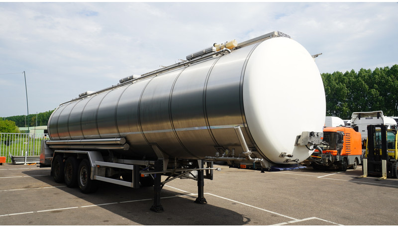 Burg 3 AXLE FOOD TRAILER 38.200LTR - نصف مقطورة صهريج: صور 3 Burg 3 AXLE FOOD TRAILER 38.200LTR - نصف مقطورة صهريج: صور 3
