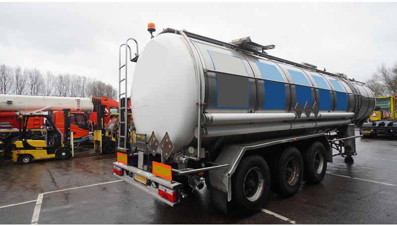 Burg 3 AXLE WATER TANK 32.000LTR - نصف مقطورة صهريج: صور 5 Burg 3 AXLE WATER TANK 32.000LTR - نصف مقطورة صهريج: صور 5