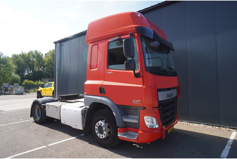 DAF CF 440 717.100KM - شاحنة جرار: صور 4 DAF CF 440 717.100KM - شاحنة جرار: صور 4