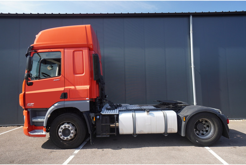 DAF CF 440 717.100KM - شاحنة جرار: صور 1 DAF CF 440 717.100KM - شاحنة جرار: صور 1