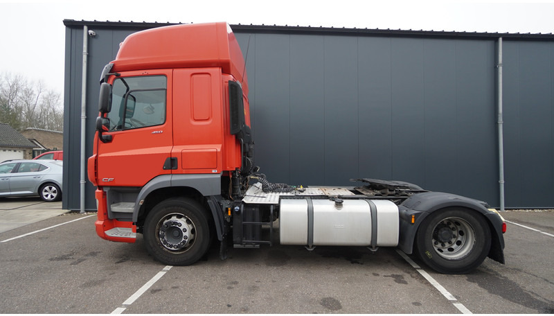 DAF CF 450 SSC 716.800KM - شاحنة جرار: صور 1 DAF CF 450 SSC 716.800KM - شاحنة جرار: صور 1