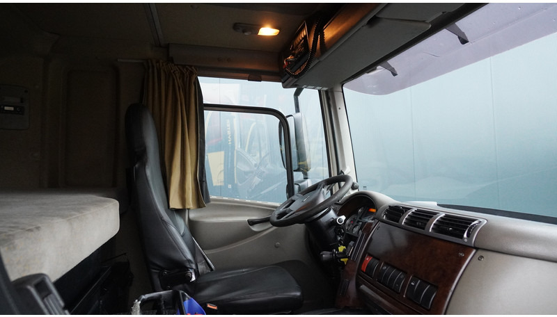 DAF CF 85.360 6x2 OPEN BOX WITH HMF 5300 CRANE - شاحنة كرين: صور 5 DAF CF 85.360 6x2 OPEN BOX WITH HMF 5300 CRANE - شاحنة كرين: صور 5