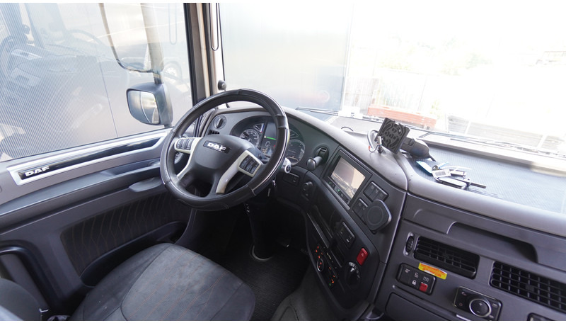 DAF XF 450 EURO 6 909.000KM - شاحنة جرار: صور 5 DAF XF 450 EURO 6 909.000KM - شاحنة جرار: صور 5