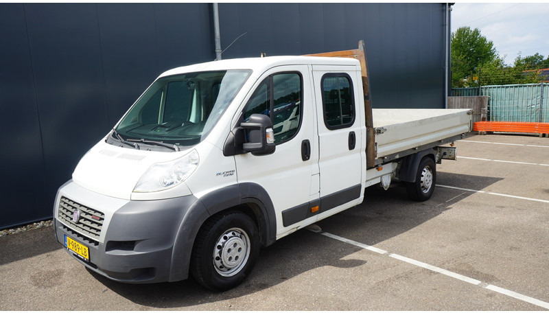 Fiat Ducato MAXI 180 MULTI JET OPEN BOX - الشاحنات الصغيرة المسطحة, الشاحنات الصغيرة كابينة مزدوجة: صور 3 Fiat Ducato MAXI 180 MULTI JET OPEN BOX - الشاحنات الصغيرة المسطحة, الشاحنات الصغيرة كابينة مزدوجة: صور 3
