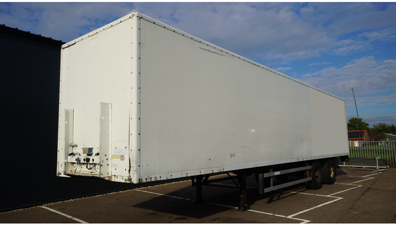 Groenewegen 2 AXLE CLOSED BOX - بصندوق مغلق نصف مقطورة: صور 2 Groenewegen 2 AXLE CLOSED BOX - بصندوق مغلق نصف مقطورة: صور 2