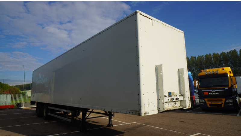 Groenewegen 2 AXLE CLOSED BOX - بصندوق مغلق نصف مقطورة: صور 3 Groenewegen 2 AXLE CLOSED BOX - بصندوق مغلق نصف مقطورة: صور 3