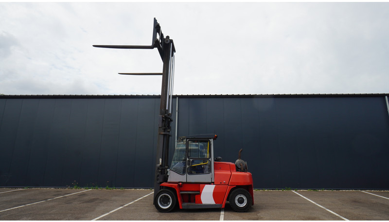 Kalmar DCE 70-6 HE 7 TONS FORKLIFT - آلات البناء: صور 1 Kalmar DCE 70-6 HE 7 TONS FORKLIFT - آلات البناء: صور 1