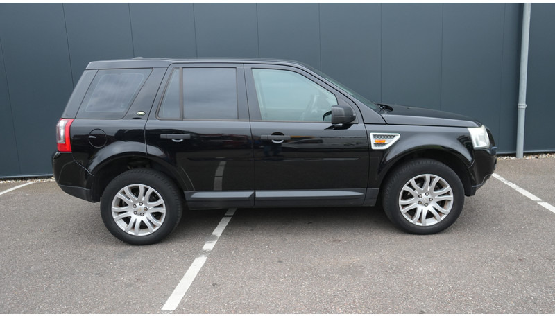 Land Rover Freelander 2.2 TD4 E 4X4 - صغيرة, ميكروباص: صور 3 Land Rover Freelander 2.2 TD4 E 4X4 - صغيرة, ميكروباص: صور 3