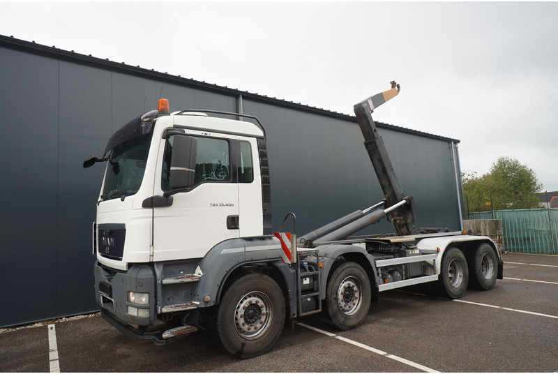 MAN TGS 35.400 8x4 HOOKARM SYSTEM MANUAL GEARBOX - شاحنة ذات الخطاف: صور 2 MAN TGS 35.400 8x4 HOOKARM SYSTEM MANUAL GEARBOX - شاحنة ذات الخطاف: صور 2