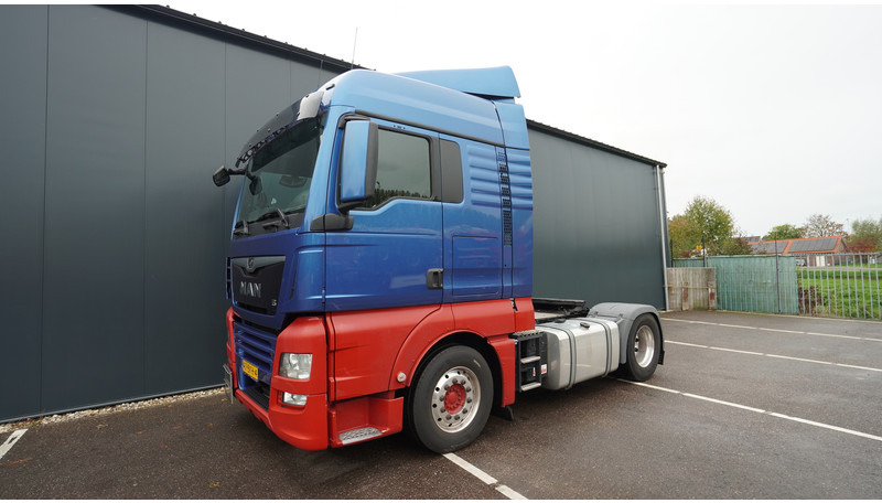 MAN TGX 18.420 ADR 664.400KM - شاحنة جرار: صور 3 MAN TGX 18.420 ADR 664.400KM - شاحنة جرار: صور 3