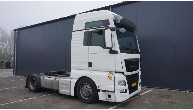 MAN TGX 18.500 XXL MEGA 779.000KM - شاحنة جرار: صور 4 MAN TGX 18.500 XXL MEGA 779.000KM - شاحنة جرار: صور 4