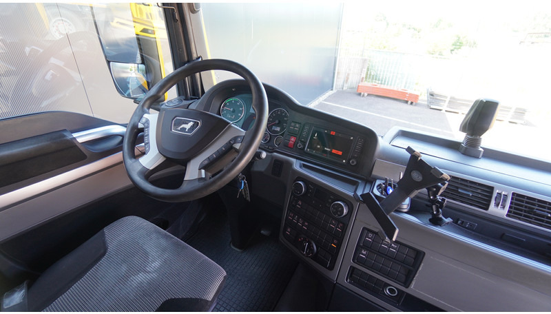 MAN TGX 26.500 6X2 EURO 6 - شاحنة جرار: صور 5 MAN TGX 26.500 6X2 EURO 6 - شاحنة جرار: صور 5