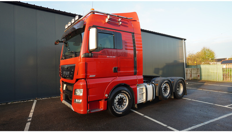 MAN TGX 26.560 6X2 EURO 6 RETARDER - شاحنة جرار: صور 3 MAN TGX 26.560 6X2 EURO 6 RETARDER - شاحنة جرار: صور 3