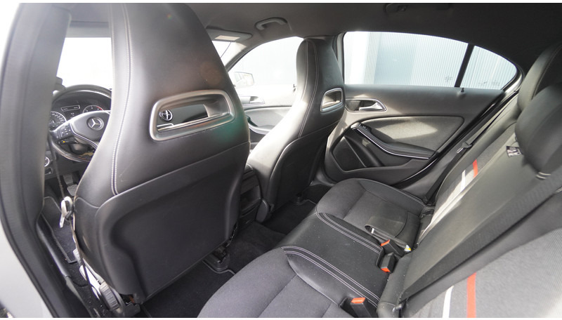 Mercedes-Benz A180CDI EURO 5 - صغيرة, ميكروباص: صور 5 Mercedes-Benz A180CDI EURO 5 - صغيرة, ميكروباص: صور 5