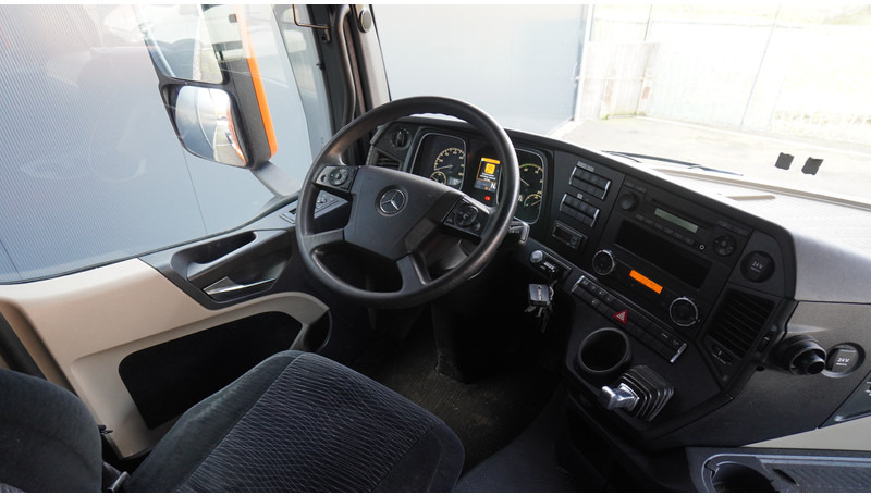 Mercedes-Benz ACTROS 1942 EURO 6 830.000KM - شاحنة جرار: صور 5 Mercedes-Benz ACTROS 1942 EURO 6 830.000KM - شاحنة جرار: صور 5