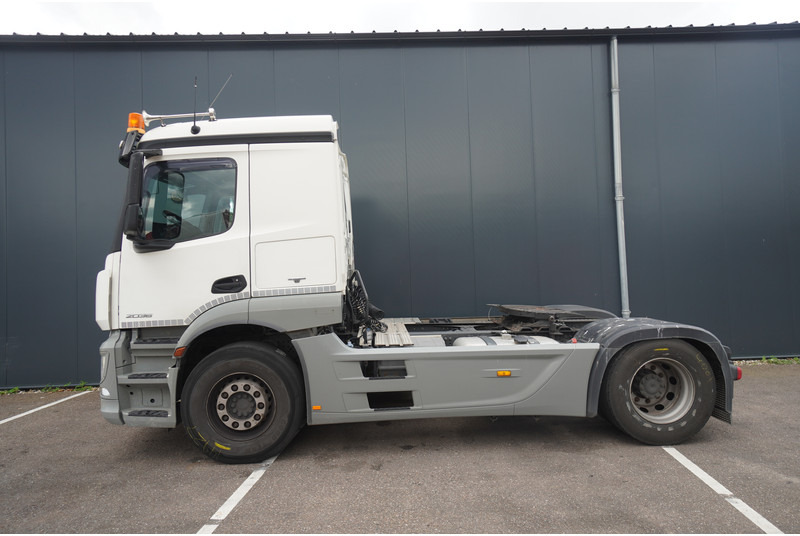 Mercedes-Benz ACTROS 2036 ADR 663.000KM - شاحنة جرار: صور 1 Mercedes-Benz ACTROS 2036 ADR 663.000KM - شاحنة جرار: صور 1