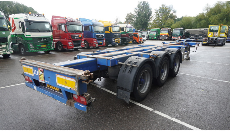 Pacton 3 AXLE MULTI CONTAINER TRANSPORT TRAILER EXTENDABLE 45 FT - شاحنات الحاويات/ جسم علوي قابل للتغيير نصف مقطورة: صور 5 Pacton 3 AXLE MULTI CONTAINER TRANSPORT TRAILER EXTENDABLE 45 FT - شاحنات الحاويات/ جسم علوي قابل للتغيير نصف مقطورة: صور 5