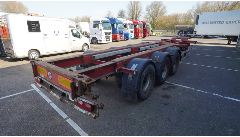 Renders 3 AXLE EXTENDABLE CONTAINER TRANSPORT TRAILER - شاحنات الحاويات/ جسم علوي قابل للتغيير نصف مقطورة: صور 4 Renders 3 AXLE EXTENDABLE CONTAINER TRANSPORT TRAILER - شاحنات الحاويات/ جسم علوي قابل للتغيير نصف مقطورة: صور 4