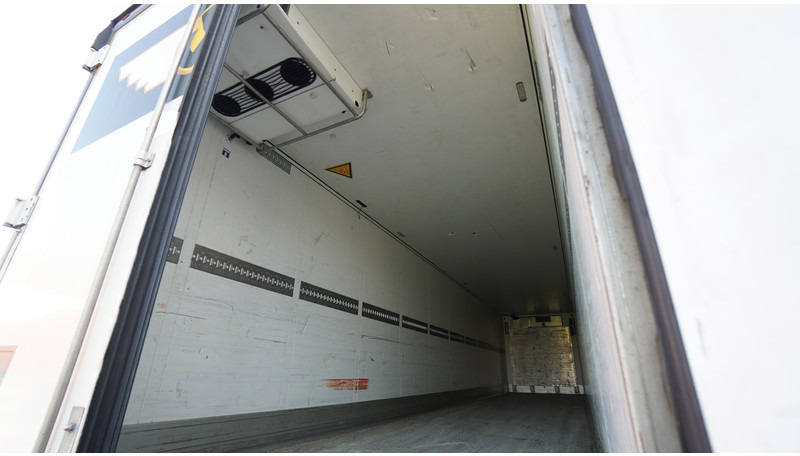 Schmitz Cargobull 3 AXLE FRIGO TRAILER THERMO KING SLX-SPECTRUM R-425A - مبردة نصف مقطورة: صور 4 Schmitz Cargobull 3 AXLE FRIGO TRAILER THERMO KING SLX-SPECTRUM R-425A - مبردة نصف مقطورة: صور 4