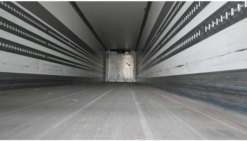 Schmitz Cargobull 3 AXLE FRIGO TRAILER - مبردة نصف مقطورة: صور 4 Schmitz Cargobull 3 AXLE FRIGO TRAILER - مبردة نصف مقطورة: صور 4