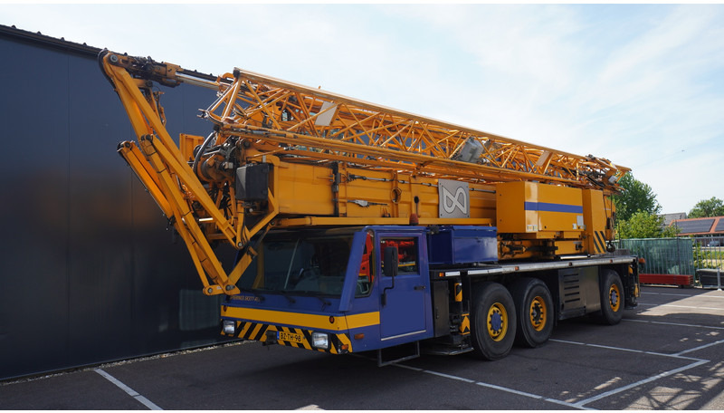 Spierings SK3777-AT3 6X4 123.000KM - شاحنة كرين: صور 4 Spierings SK3777-AT3 6X4 123.000KM - شاحنة كرين: صور 4