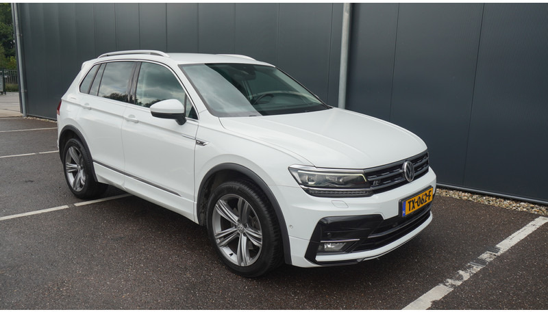 Volkswagen Tiguan 2.0 TDI R LINE 4MOTION - صغيرة, ميكروباص: صور 3 Volkswagen Tiguan 2.0 TDI R LINE 4MOTION - صغيرة, ميكروباص: صور 3