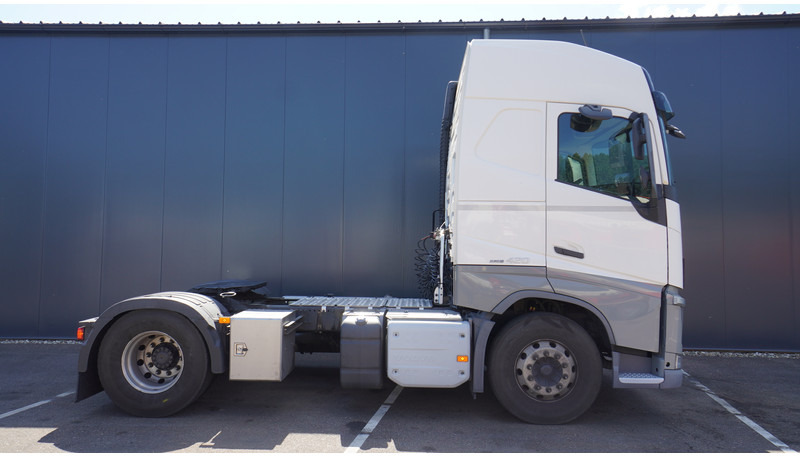 Volvo FH 420 ADR GLOBETROTTER EURO 6 864.000KM - شاحنة جرار: صور 2 Volvo FH 420 ADR GLOBETROTTER EURO 6 864.000KM - شاحنة جرار: صور 2