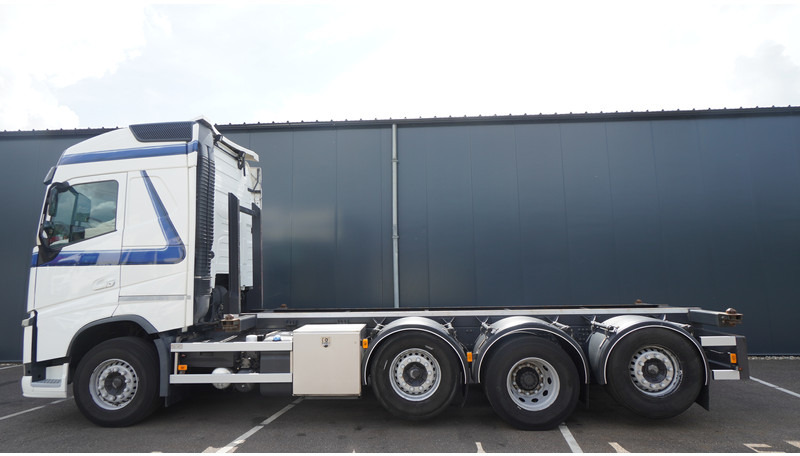 Volvo FH 460 8X2 20 FT CONTAINER TRANSPORT TRUCK - شاحنات الحاويات/ جسم علوي قابل للتغيير شاحنة: صور 1 Volvo FH 460 8X2 20 FT CONTAINER TRANSPORT TRUCK - شاحنات الحاويات/ جسم علوي قابل للتغيير شاحنة: صور 1