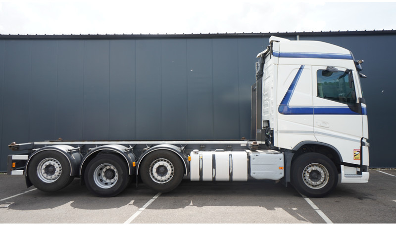 Volvo FH 460 8X2 20 FT CONTAINER TRANSPORT TRUCK - شاحنات الحاويات/ جسم علوي قابل للتغيير شاحنة: صور 2 Volvo FH 460 8X2 20 FT CONTAINER TRANSPORT TRUCK - شاحنات الحاويات/ جسم علوي قابل للتغيير شاحنة: صور 2