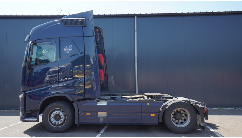 Volvo FH 460 EURO 6 GLOBETROTTER 592.000km - شاحنة جرار: صور 1 Volvo FH 460 EURO 6 GLOBETROTTER 592.000km - شاحنة جرار: صور 1