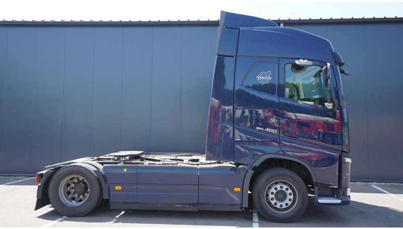 Volvo FH 460 EURO 6 GLOBETROTTER 592.000km - شاحنة جرار: صور 2 Volvo FH 460 EURO 6 GLOBETROTTER 592.000km - شاحنة جرار: صور 2