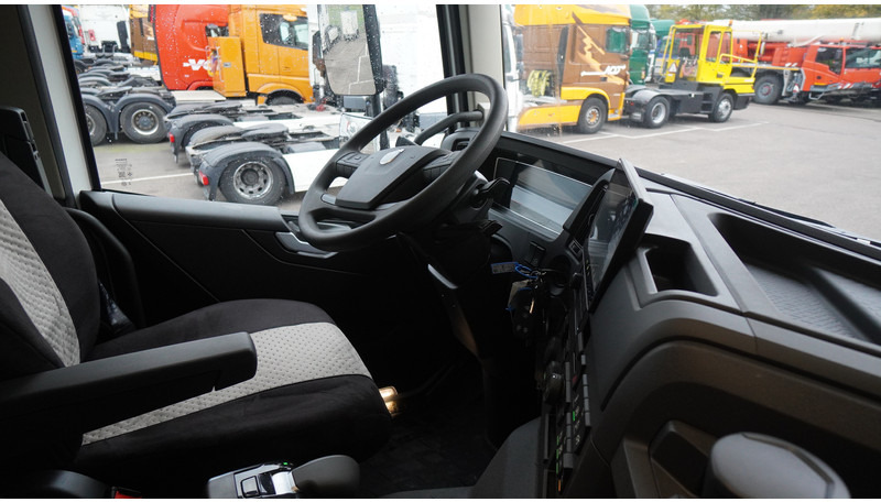 Volvo NEW FMX 460 8X6 TIPPER EURO 6 - قلابات: صور 5 Volvo NEW FMX 460 8X6 TIPPER EURO 6 - قلابات: صور 5