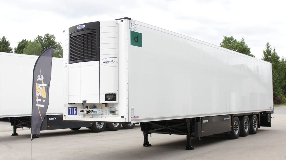 Schmitz Cargobull CARRIER VECTOR 1550 / MAŁO UŻYWANA **728 MTH / JAK NOWA / - مبردة نصف مقطورة: صور 1 Schmitz Cargobull CARRIER VECTOR 1550 / MAŁO UŻYWANA **728 MTH / JAK NOWA / - مبردة نصف مقطورة: صور 1