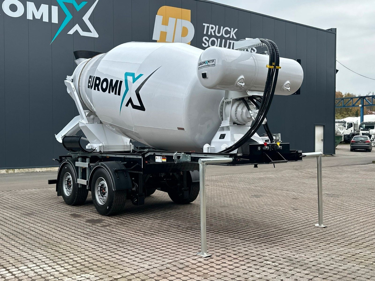 EUROMIX MTP - 10m³ Betonmischer-Auflieger - شاحنة خلاطة خرسانة: صور 4 EUROMIX MTP - 10m³ Betonmischer-Auflieger - شاحنة خلاطة خرسانة: صور 4