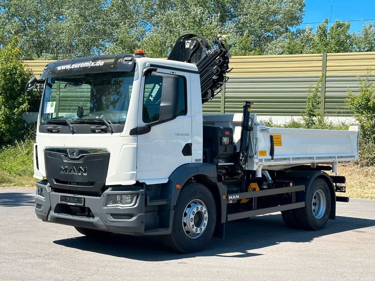 MAN TGM 18.320 4x2 Euro6e Hiab X-HiDuo 138DS-4 - قلابات, شاحنة كرين: صور 2 MAN TGM 18.320 4x2 Euro6e Hiab X-HiDuo 138DS-4 - قلابات, شاحنة كرين: صور 2