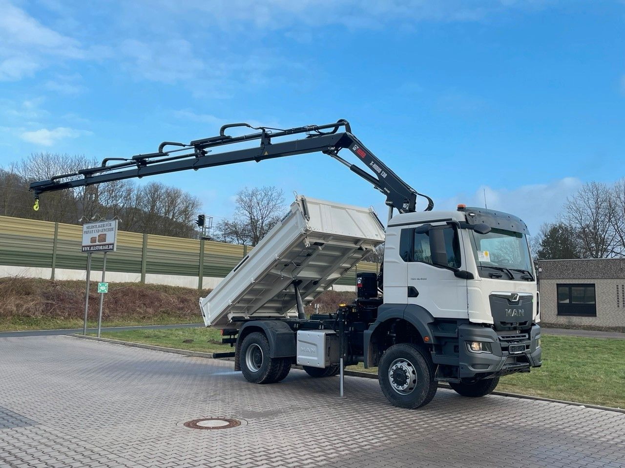 MAN TGS 18.400 TG3 4x4 Euro6e Hiab X-HiDuo 138DS-4 - قلابات, شاحنة كرين: صور 1 MAN TGS 18.400 TG3 4x4 Euro6e Hiab X-HiDuo 138DS-4 - قلابات, شاحنة كرين: صور 1
