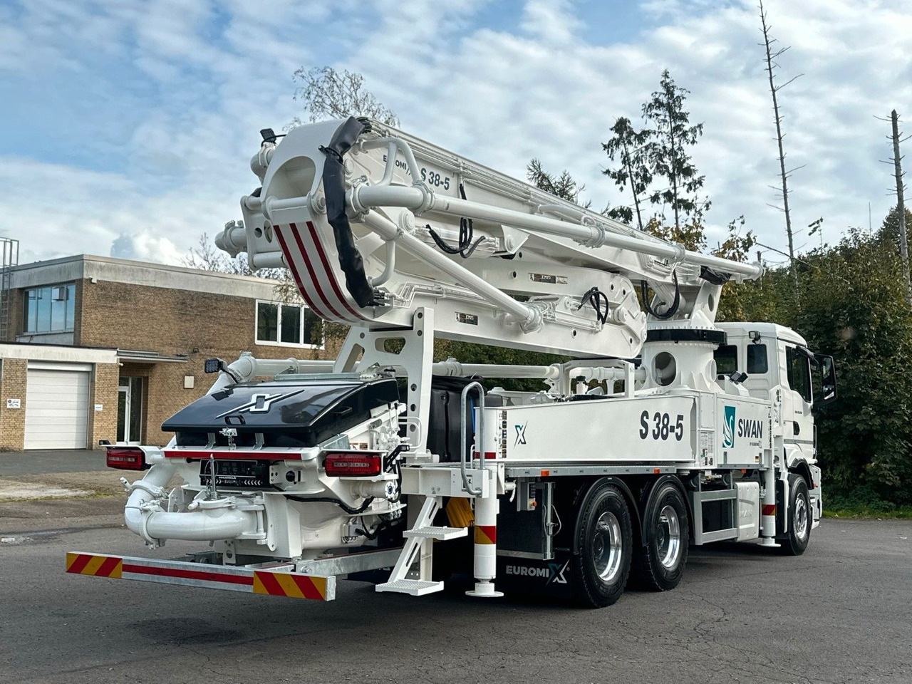 MAN TGS 26.510 6x4 SWAN TSP 38-5 160RZ ( 38m ) - شاحنة خلاطة خرسانة: صور 5 MAN TGS 26.510 6x4 SWAN TSP 38-5 160RZ ( 38m ) - شاحنة خلاطة خرسانة: صور 5