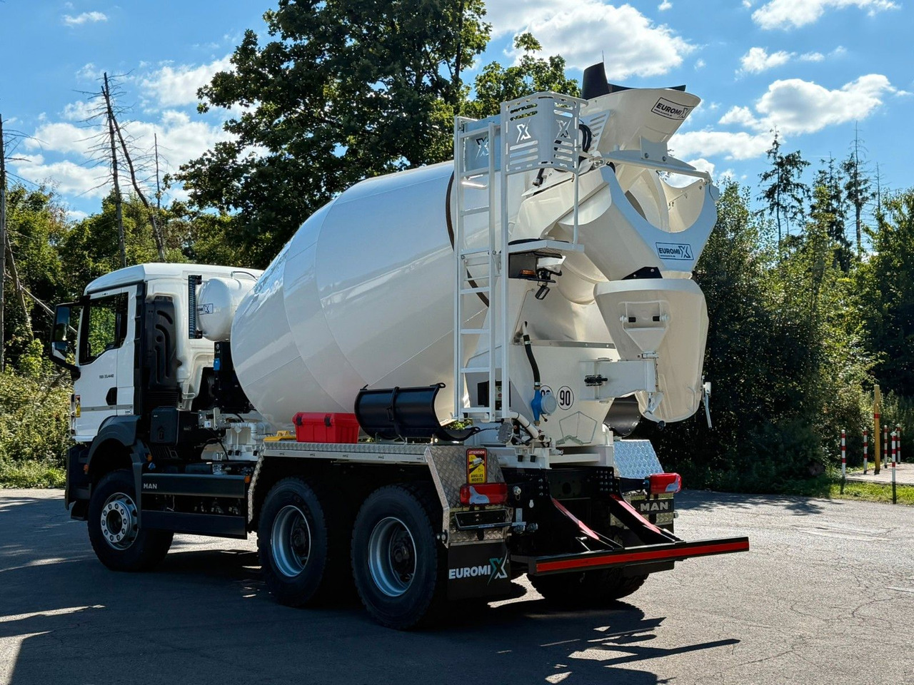 MAN TGS 33.440 / 6X4 Euro6e Euromix MTP EM 7 L - شاحنة خلاطة خرسانة: صور 5 MAN TGS 33.440 / 6X4 Euro6e Euromix MTP EM 7 L - شاحنة خلاطة خرسانة: صور 5