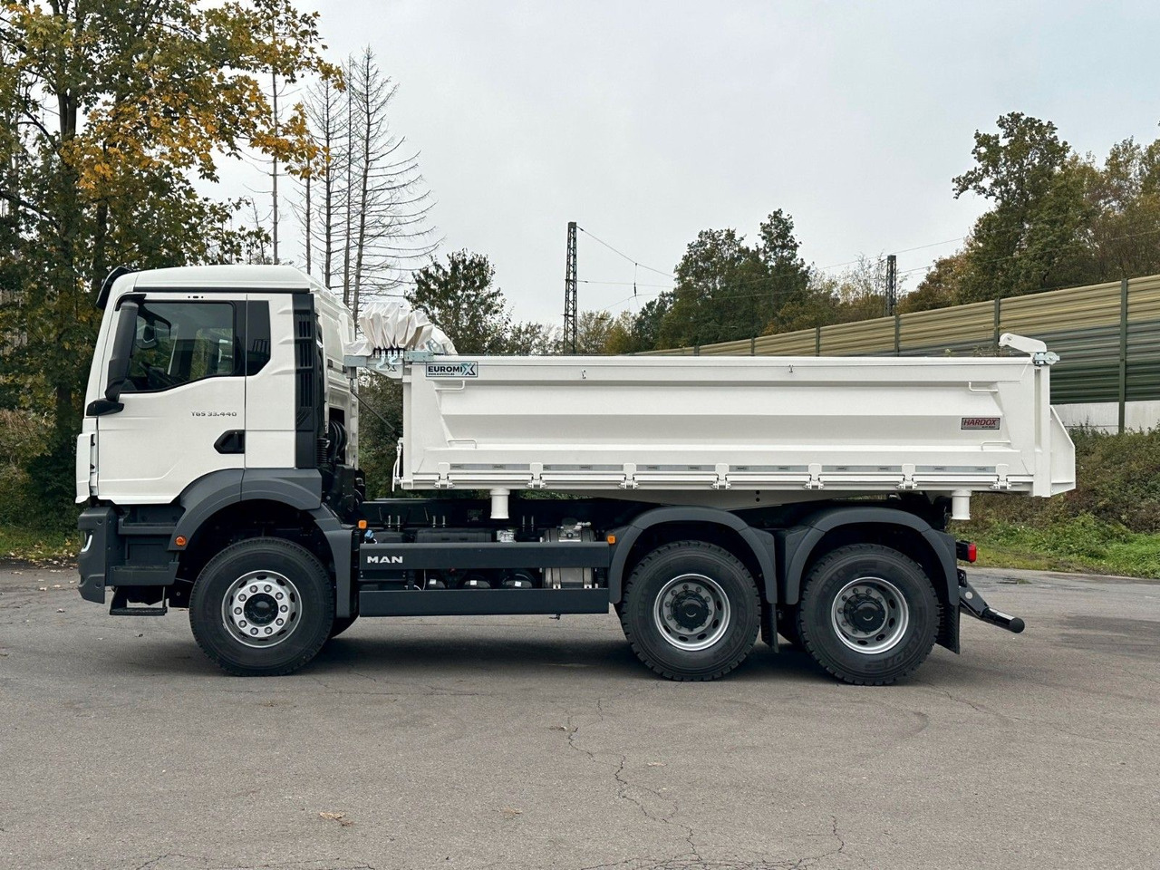 MAN TGS 33.440 6x4 /Euro6 3-Seiten-Kipper EuromixMTP - قلابات: صور 3 MAN TGS 33.440 6x4 /Euro6 3-Seiten-Kipper EuromixMTP - قلابات: صور 3