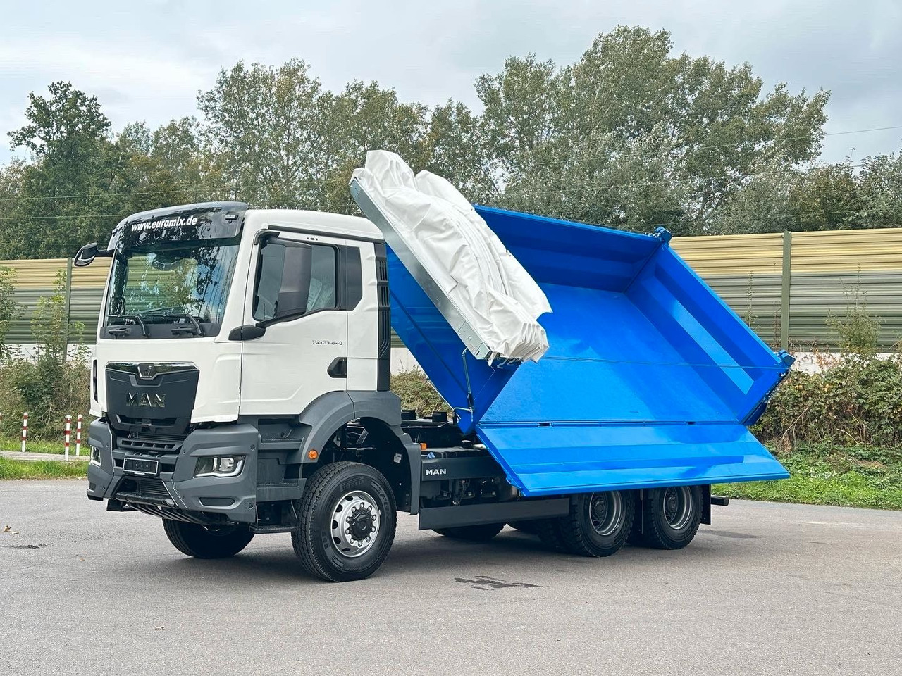 MAN TGS 33.440 6x6 /Euro6 3-Seiten-Kipper EuromixMTP - قلابات: صور 2 MAN TGS 33.440 6x6 /Euro6 3-Seiten-Kipper EuromixMTP - قلابات: صور 2