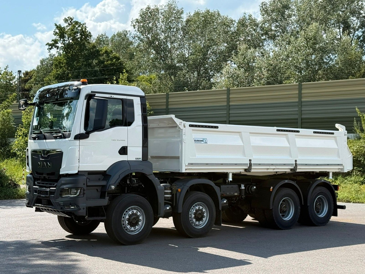 MAN TGS 35.480 8x6 EuromixMTP 3-Seiten-Kipper - قلابات: صور 1 MAN TGS 35.480 8x6 EuromixMTP 3-Seiten-Kipper - قلابات: صور 1