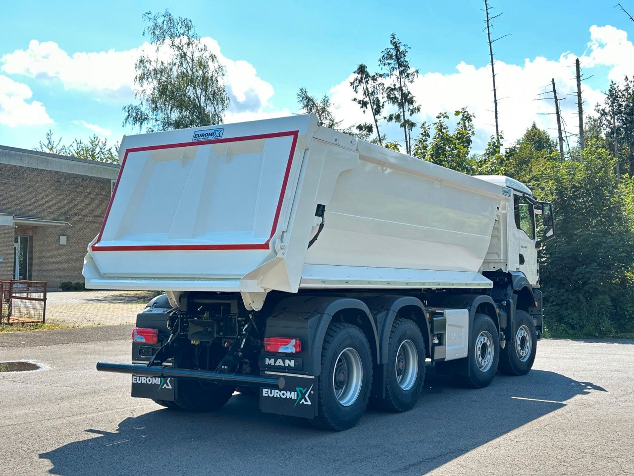 MAN TGS 37.520 8x4 EuromixMTP Mulden Kipper - قلابات: صور 5 MAN TGS 37.520 8x4 EuromixMTP Mulden Kipper - قلابات: صور 5