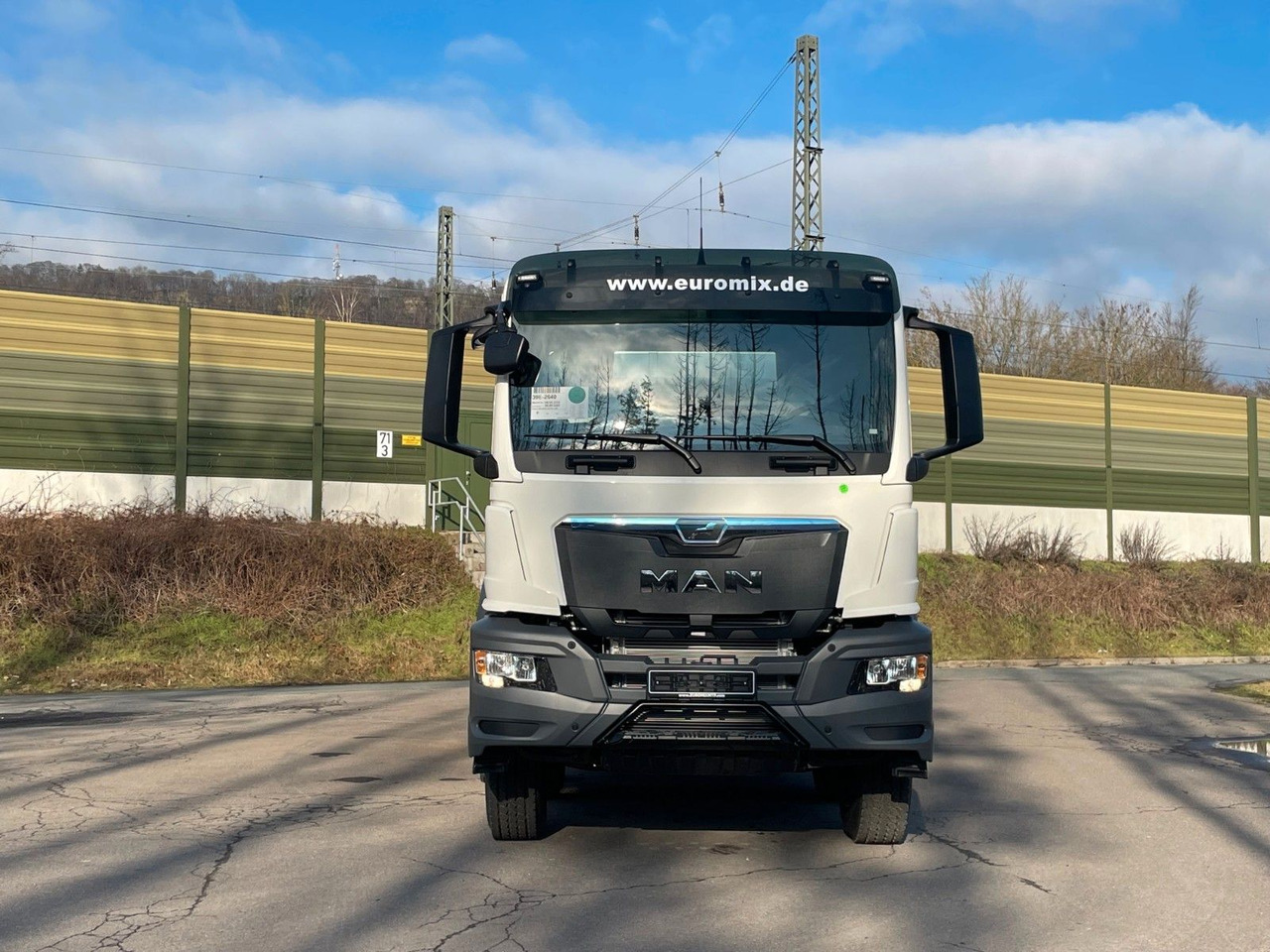 MAN TGS 41.400 8x4 / EuromixMTP EM 10m³ R / EURO 2 - شاحنة خلاطة خرسانة: صور 2 MAN TGS 41.400 8x4 / EuromixMTP EM 10m³ R / EURO 2 - شاحنة خلاطة خرسانة: صور 2