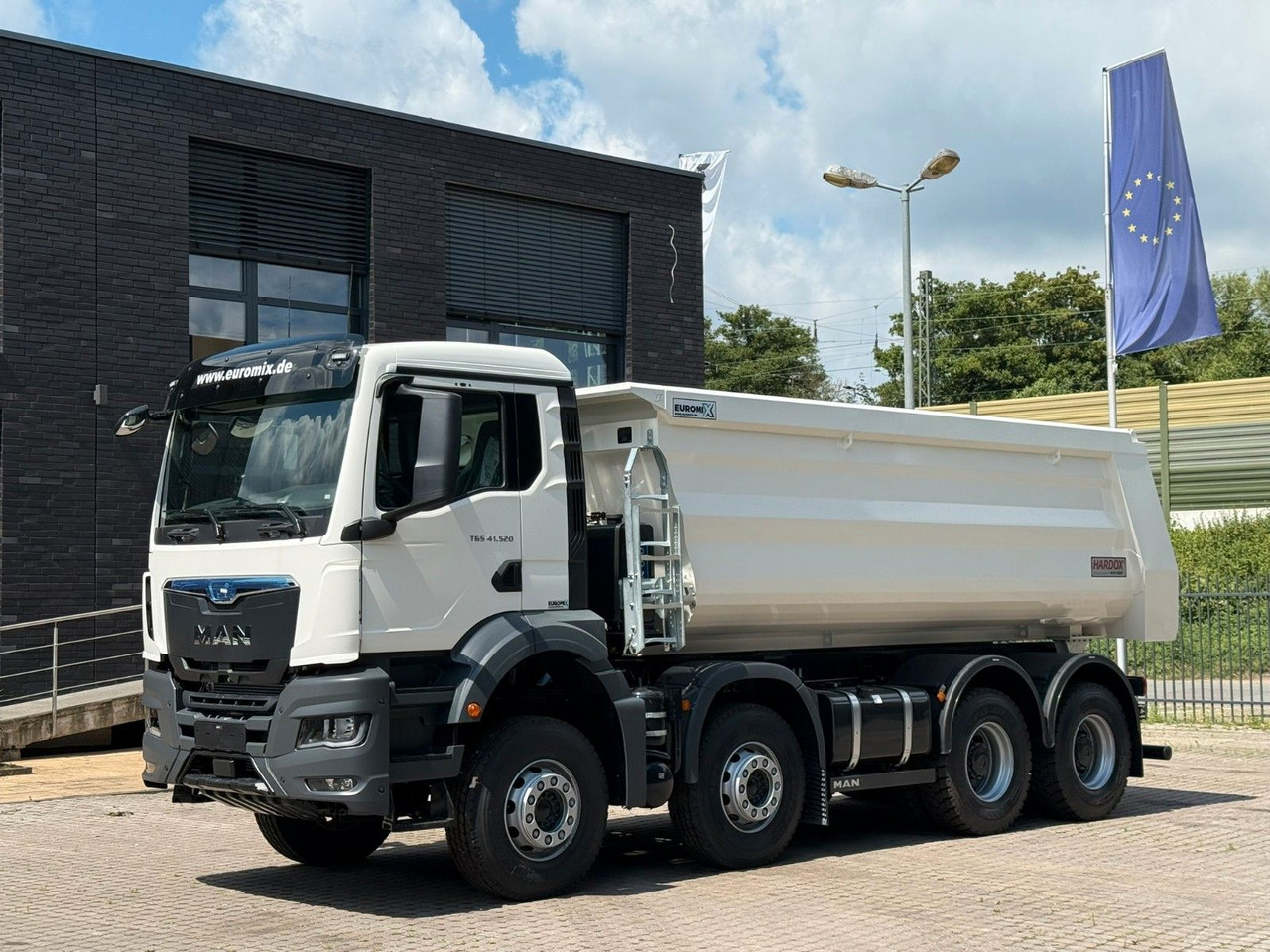 MAN TGS 41.520 BB 8X4 Euromix MuldenKipper Retarder - قلابات: صور 4 MAN TGS 41.520 BB 8X4 Euromix MuldenKipper Retarder - قلابات: صور 4
