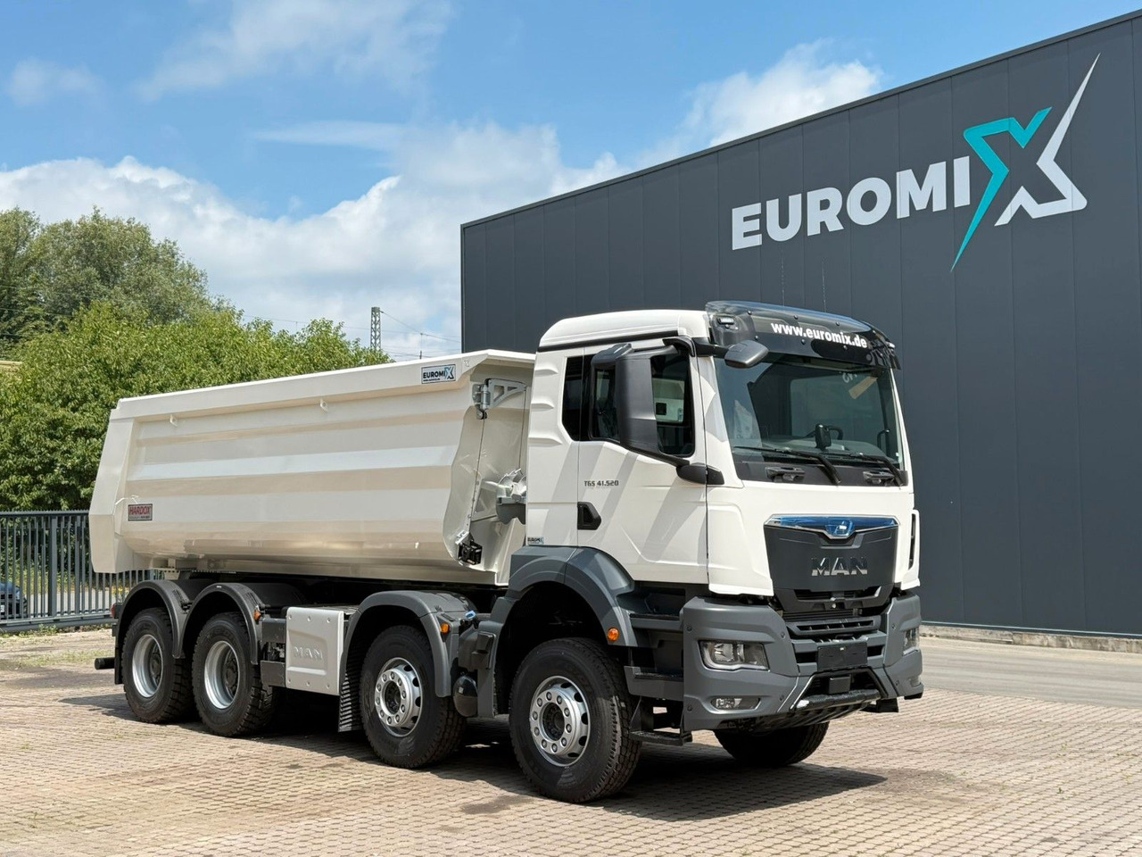 MAN TGS 41.520 BB 8X4 Euromix MuldenKipper Retarder - قلابات: صور 1 MAN TGS 41.520 BB 8X4 Euromix MuldenKipper Retarder - قلابات: صور 1