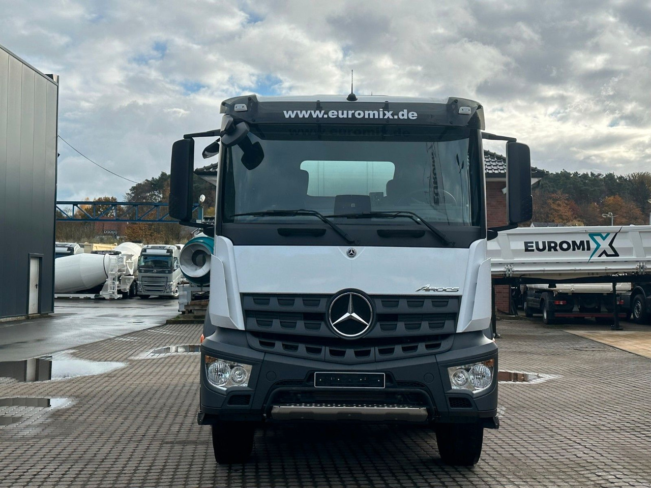 تأجير  Mercedes-Benz Arocs  5  3540 8x4 EURO 6e EuromixMTP EM 9  L Mercedes-Benz Arocs  5  3540 8x4 EURO 6e EuromixMTP EM 9  L: صور 10